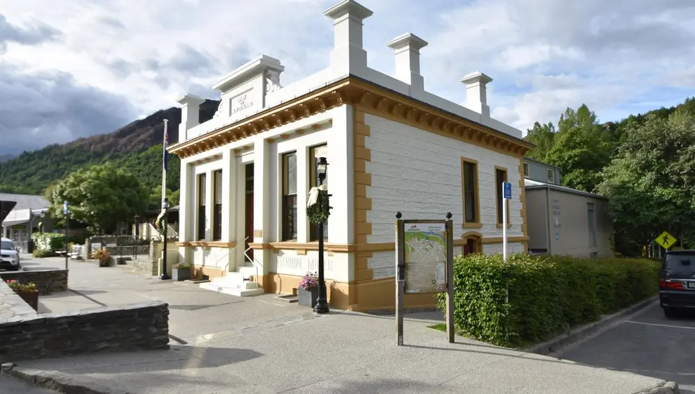Lakes District Museum Exterior 